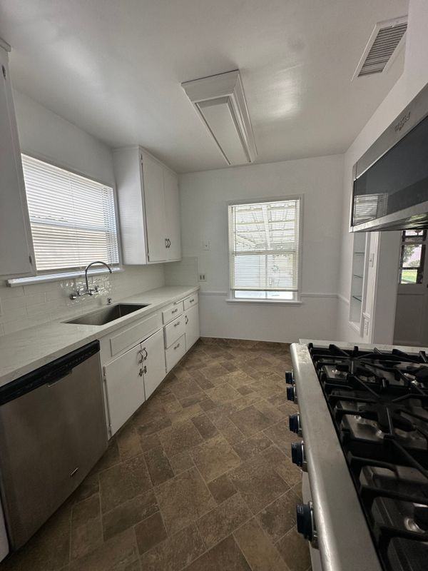 9054 Farm St - Photo 7 of 13