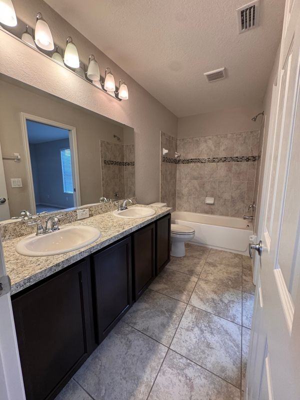 5051 Cactus Needle Ln - Photo 3 of 10