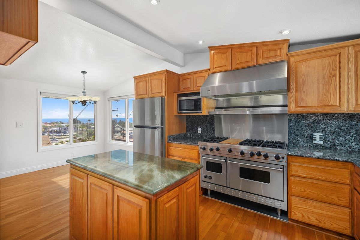 34152 Violet Lantern St - Photo 3 of 19