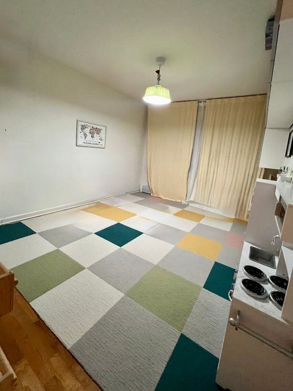 724 6th St ##1 - Photo 7 of 11