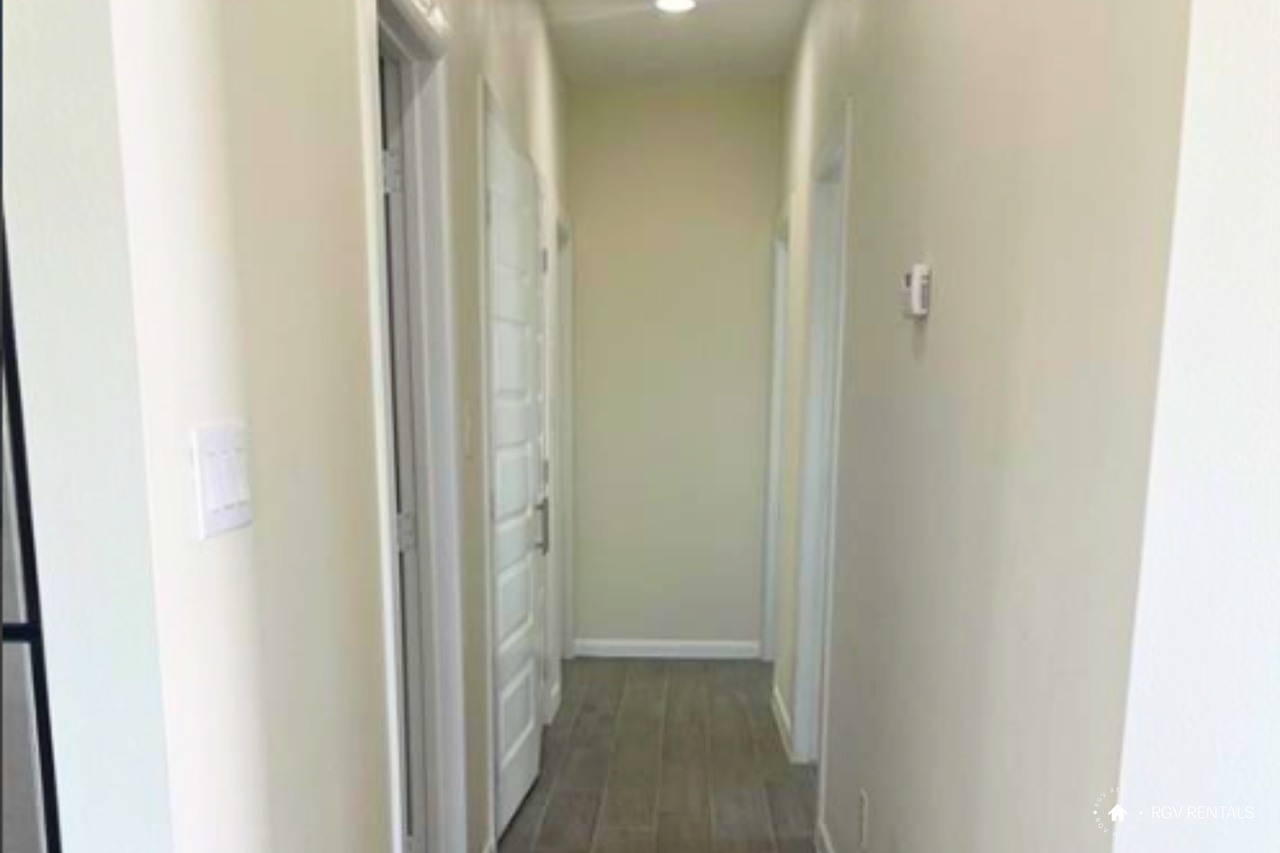 409 Rafael Dr #3 - Photo 2 of 15