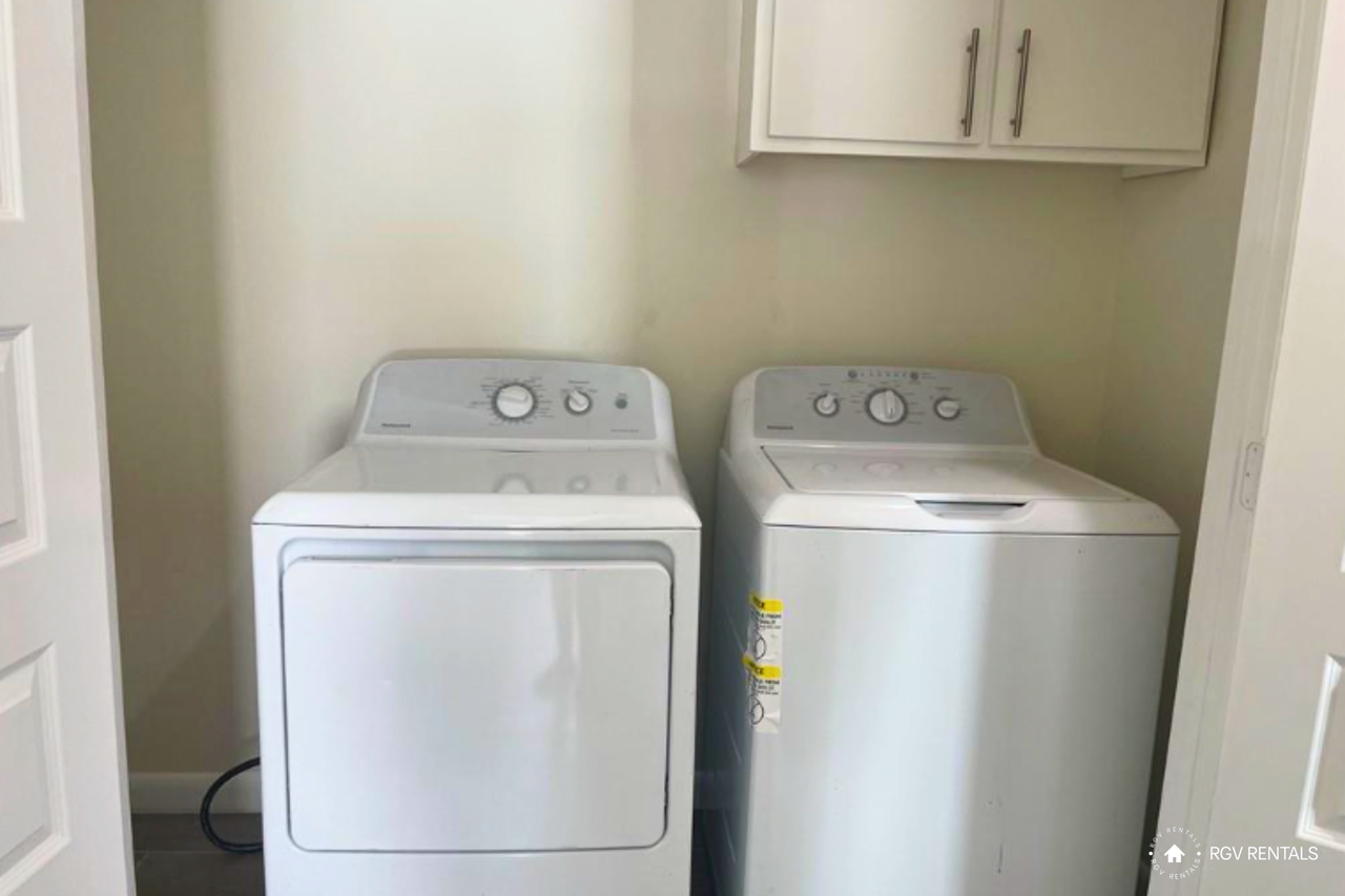 409 Rafael Dr #3 - Photo 5 of 15