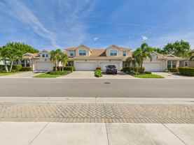 4714 Arboretum Cir - Photo 1 of 1