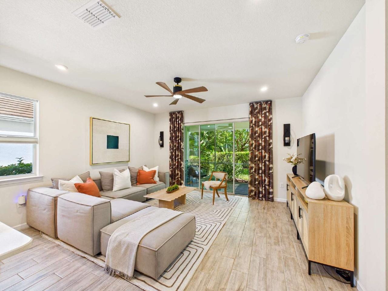 4714 Arboretum Cir - Photo 3 of 41