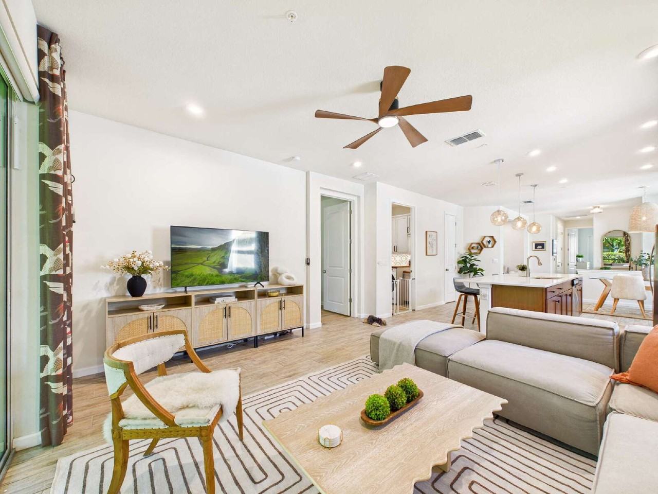 4714 Arboretum Cir - Photo 7 of 41