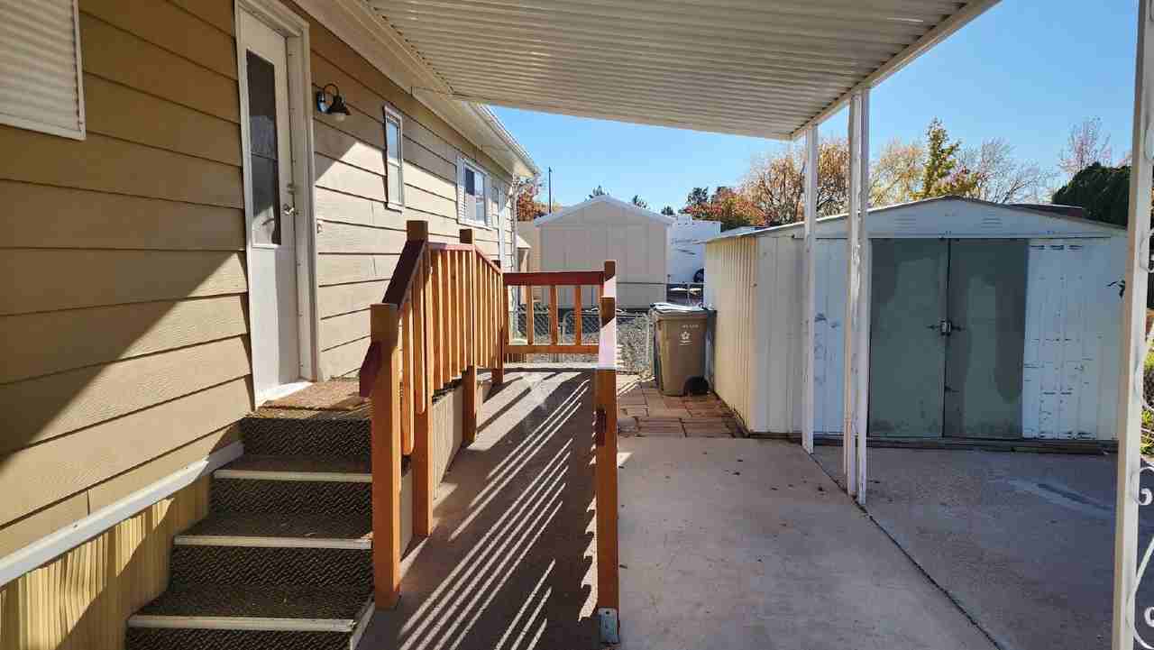 3668 Kingsland Way - Photo 3 of 12