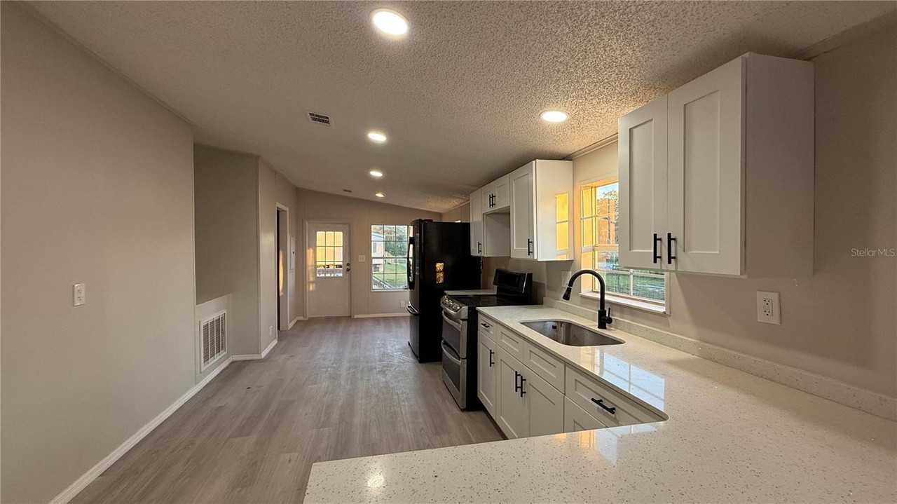 4531 Deer Run Rd - Photo 3 of 15