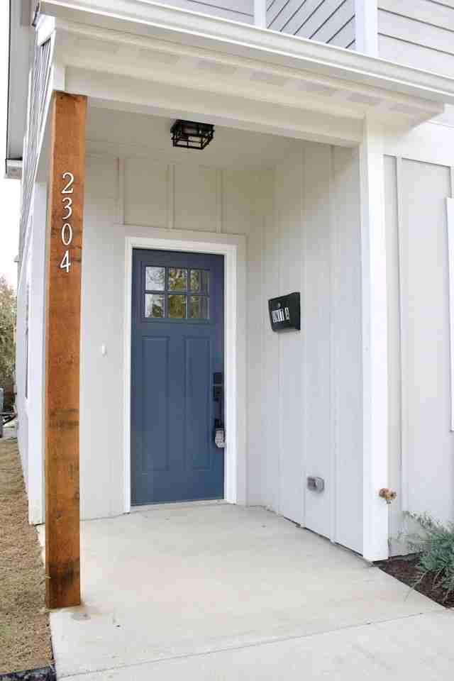 2304 E 4th Pl #1 - Photo 4 of 9