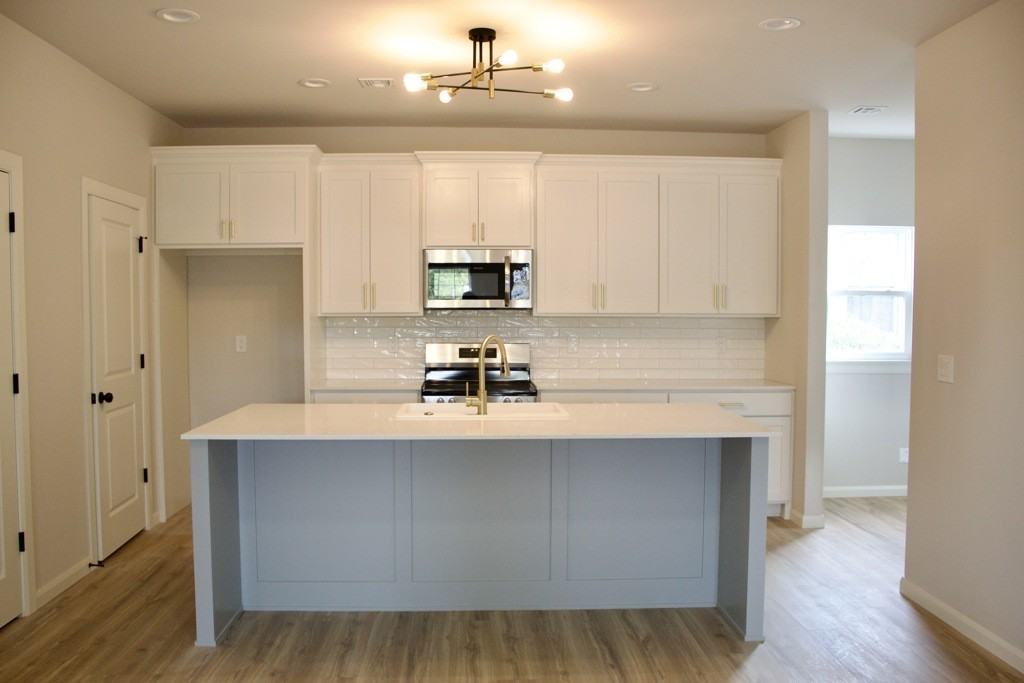 2304 E 4th Pl #1 - Photo 5 of 9