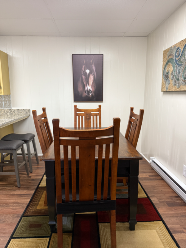 701 Carson St #D - Photo 3 of 8