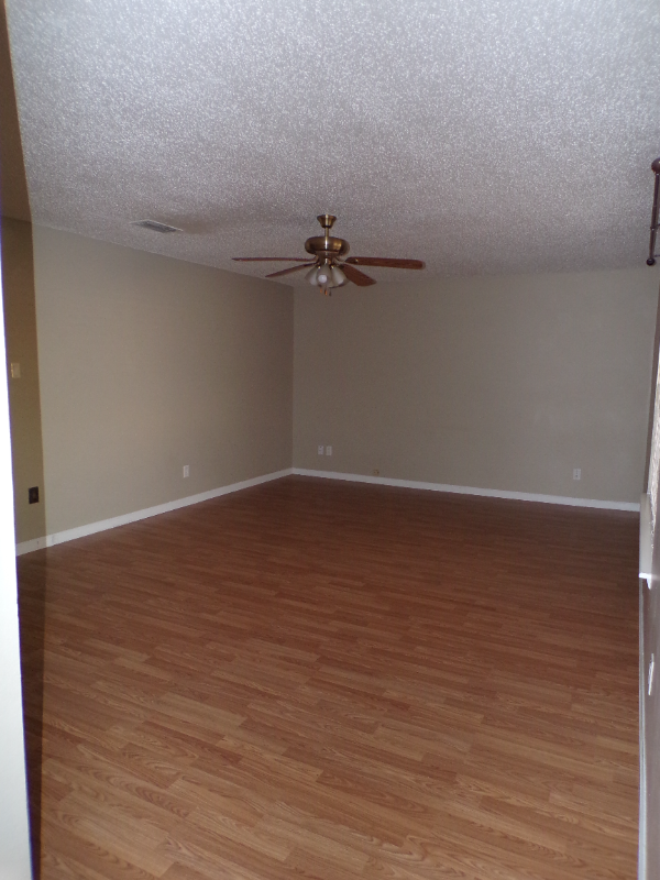 3600 Palmer Ct - Photo 2 of 18