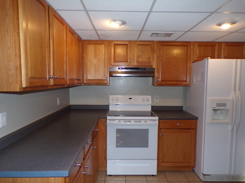 3600 Palmer Ct - Photo 6 of 18