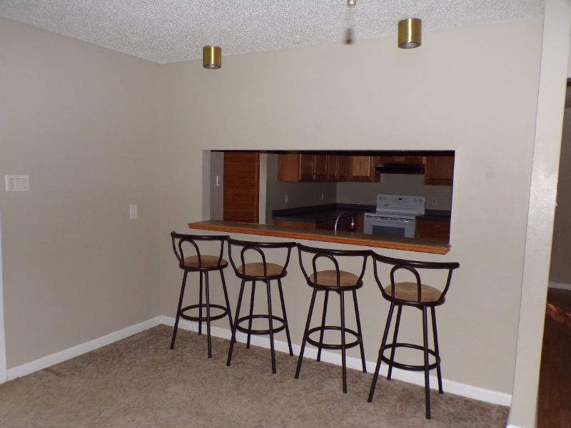 3600 Palmer Ct - Photo 7 of 18