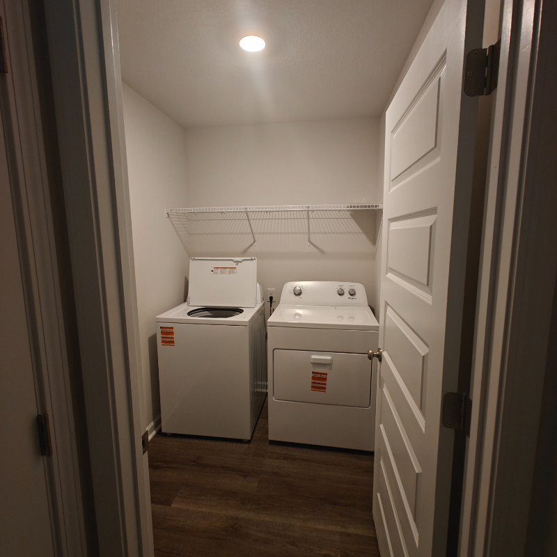 6281 Firefly Dr - Photo 4 of 15