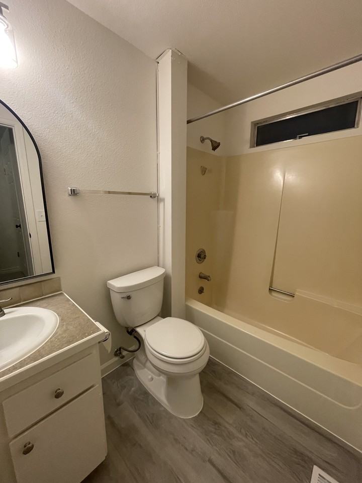 2007 North 153rd Place - Photo 6 of 19