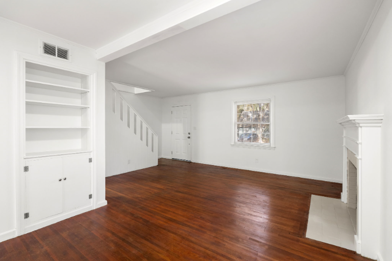 2614 Gould St - Photo 7 of 20