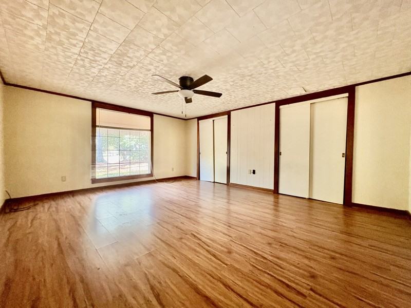 516 Northwest Ave - Photo 2 of 11