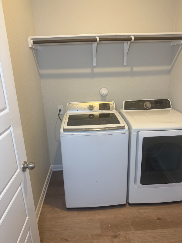 194 Nespral Dr #194 - Photo 4 of 18