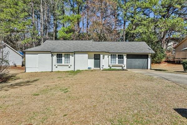 3915 Basil Way Sw - Photo 2 of 20