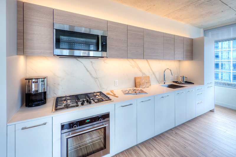 175 N Desplaines St - Photo 3 of 16