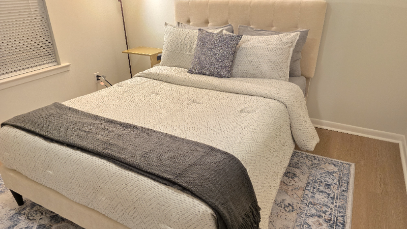 1719 Gulfdale Dr - Photo 3 of 16