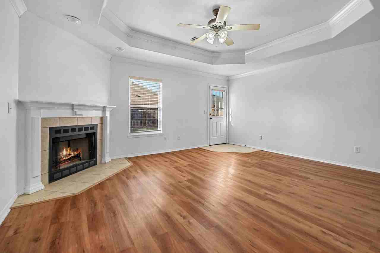 706 Sw Sandrock Rd - Photo 7 of 28