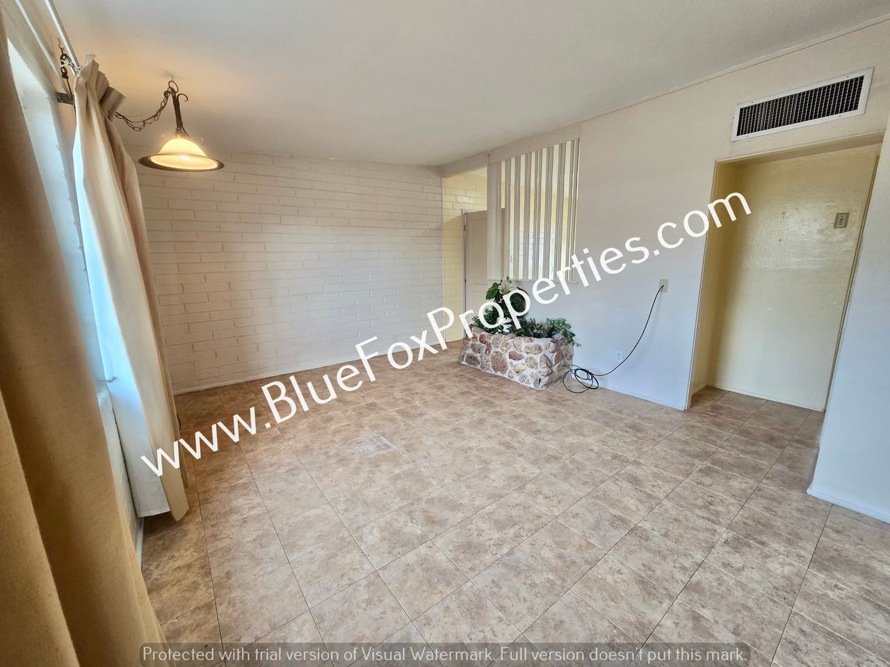 3240 E Halcyon Pl - Photo 4 of 30