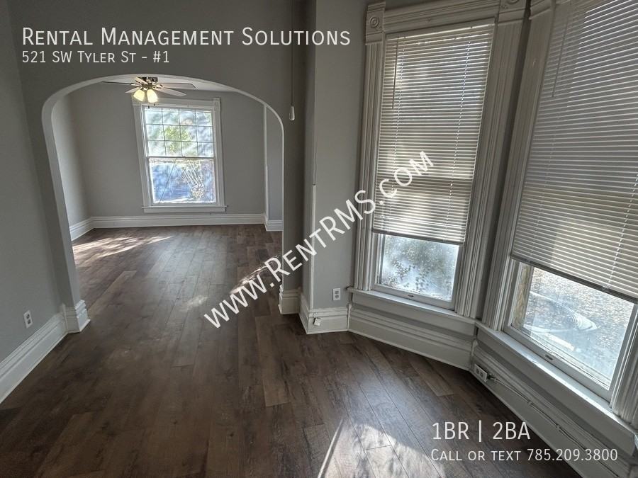 521 Southwest Tyler Street #1 - Photo 6 of 13