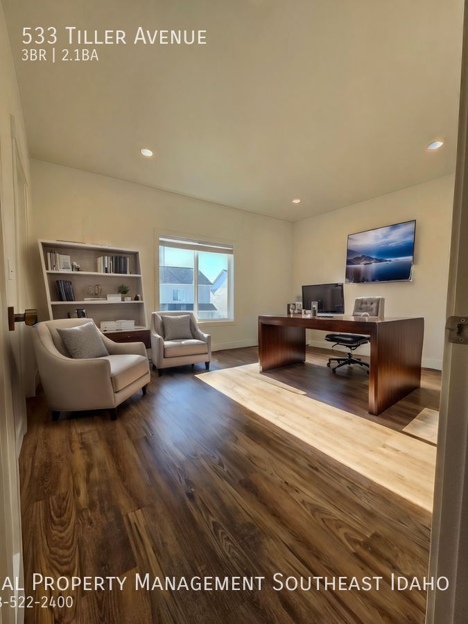 533 Tiller Ave - Photo 4 of 22