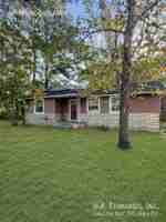 featured image of 46 Meadowlawn