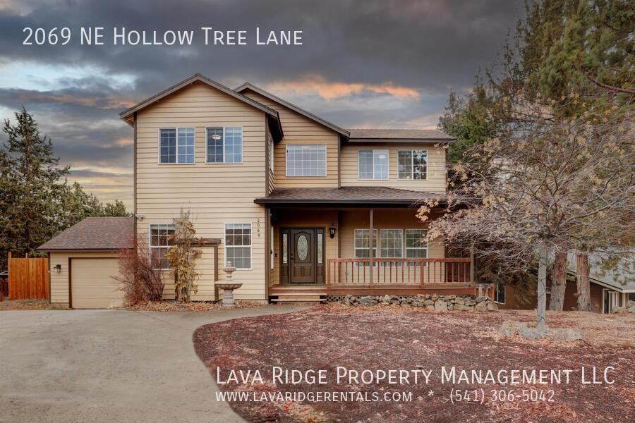 2069 Northeast Hollowtree Lane - Photo 3 of 37