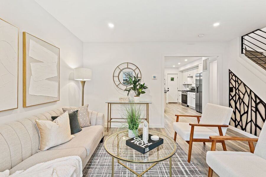 68 Farragut Place Northwest