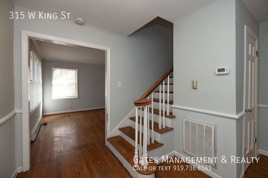 315 W King St - Photo 3 of 43