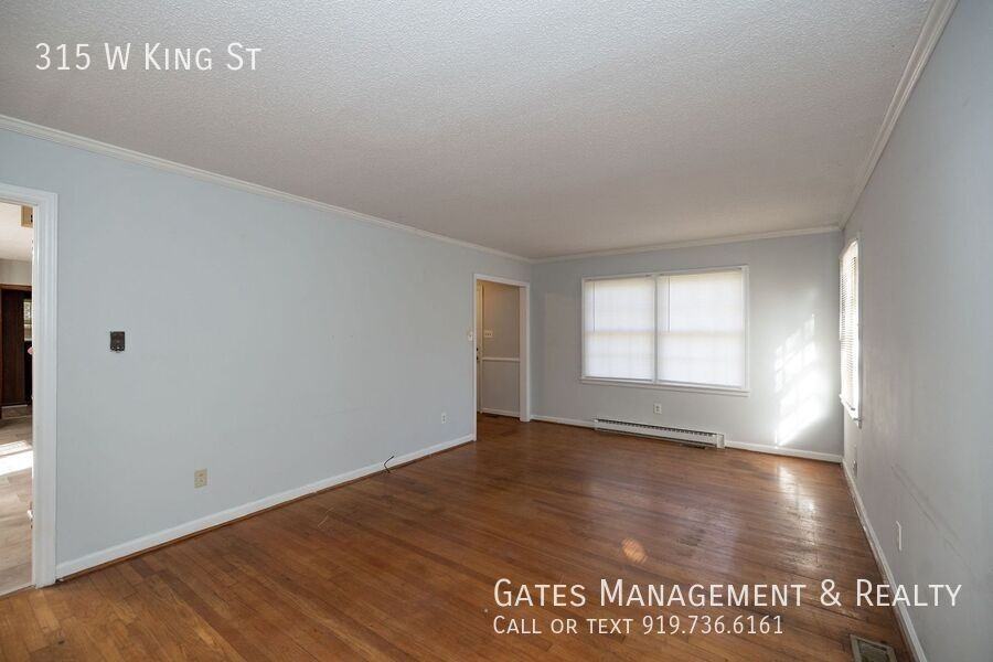 315 W King St - Photo 6 of 43