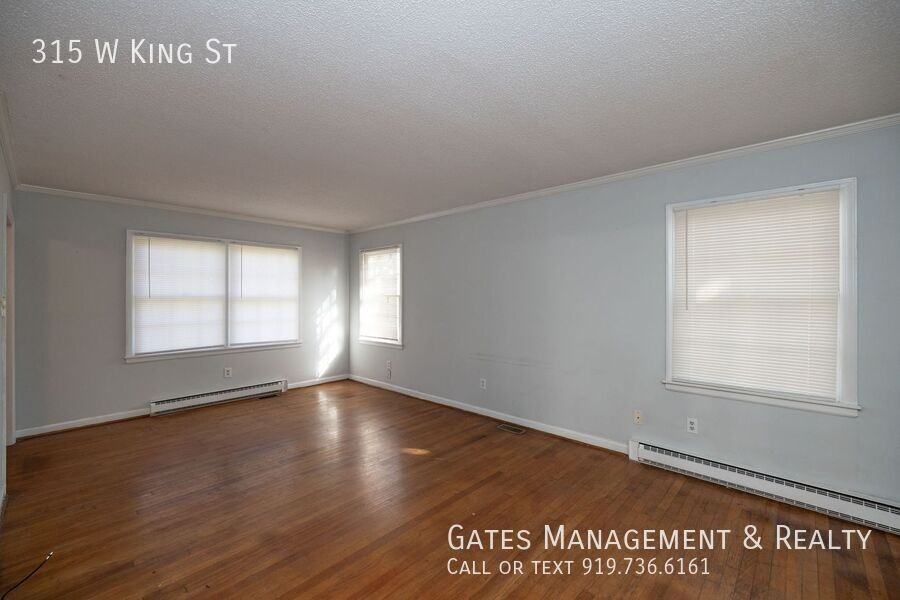 315 W King St - Photo 7 of 43