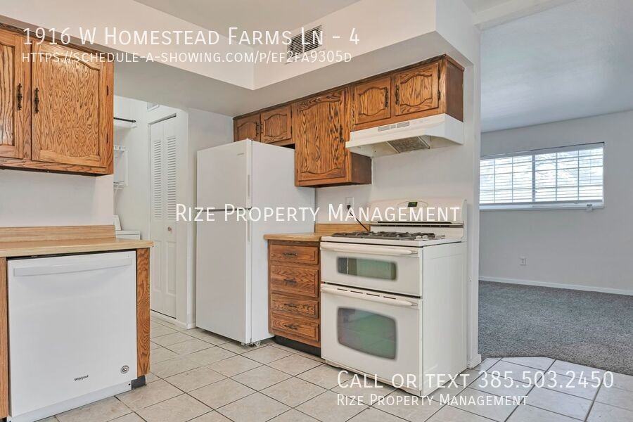 1916 W Homestead Farms Ln #4 - Photo 4 of 20