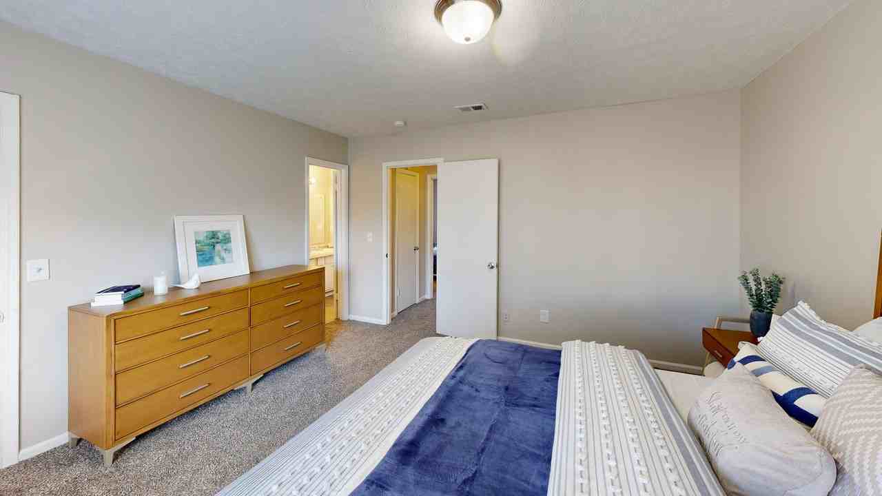 Osborne Hills - Photo 6 of 20