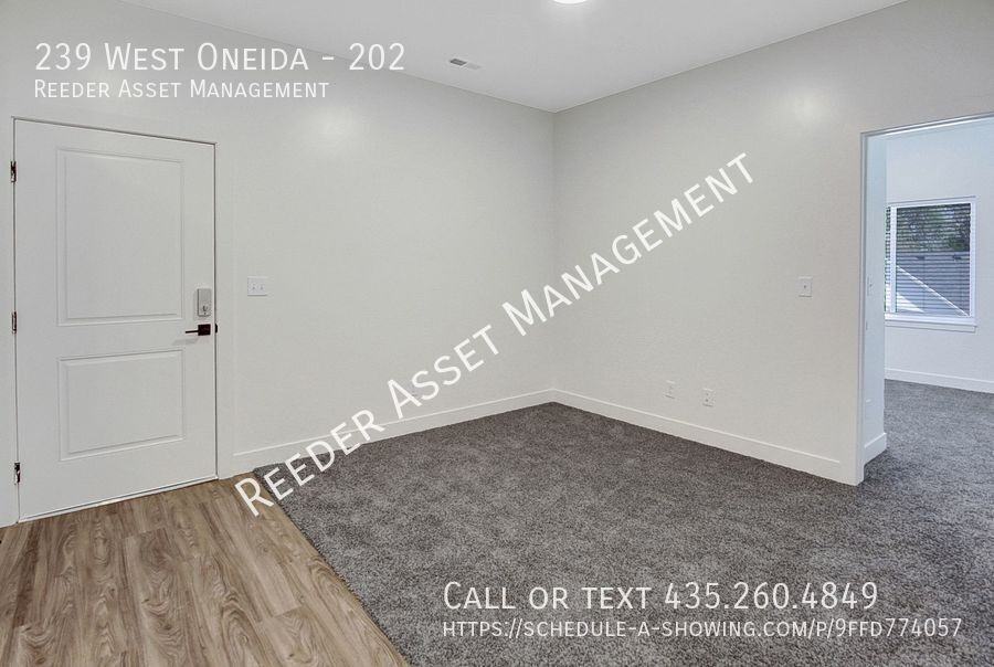 239 West Oneida Street #202 - Photo 5 of 21