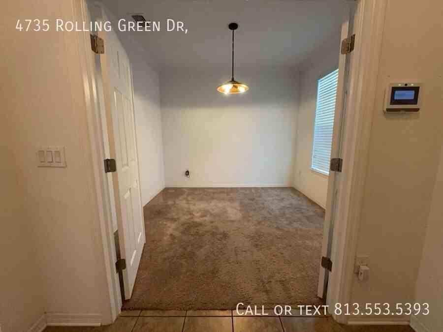 4735 Rolling Green Dr - Photo 3 of 32