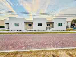 featured image of 401 E Boyer St #4