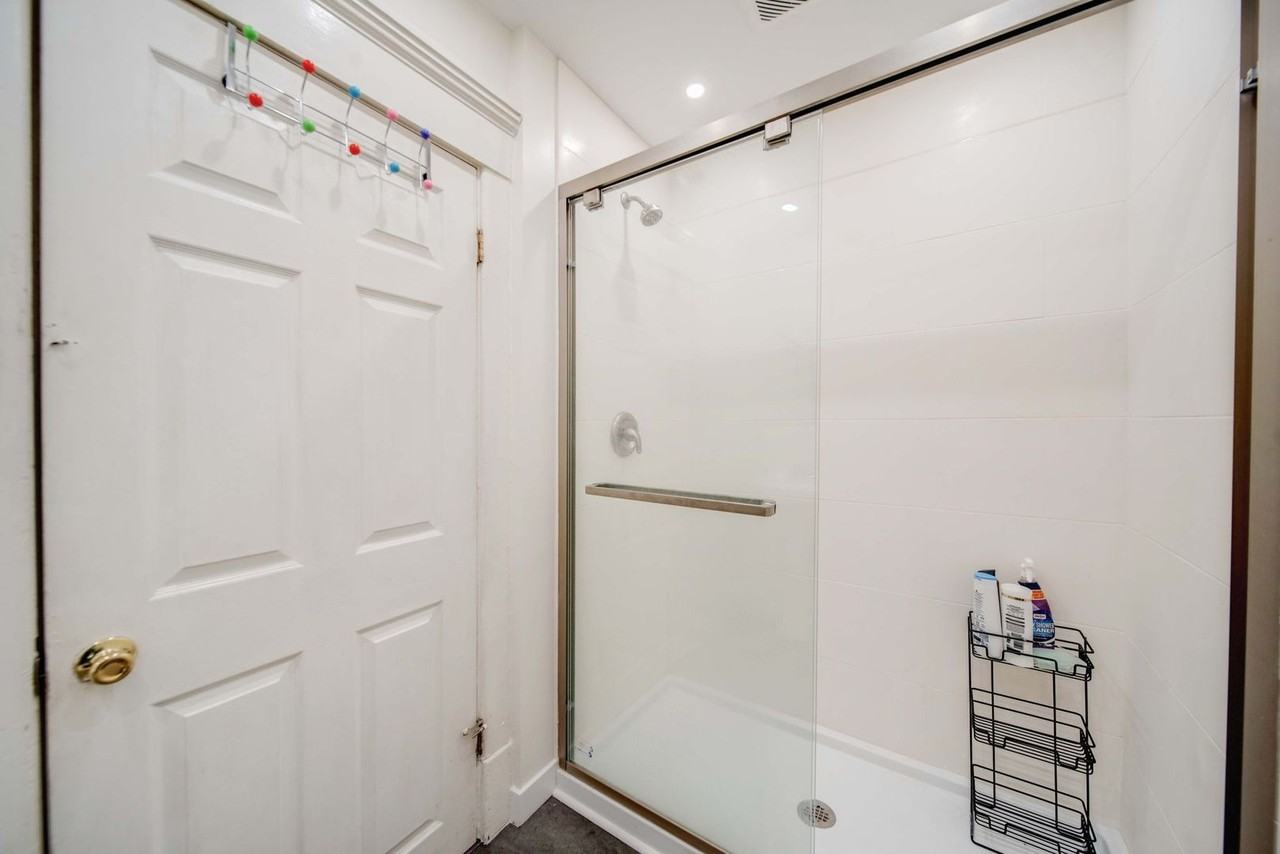 71 E Maynard Ave - Photo 7 of 15