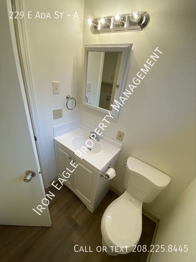 229 East Ada Street #A - Photo 3 of 8