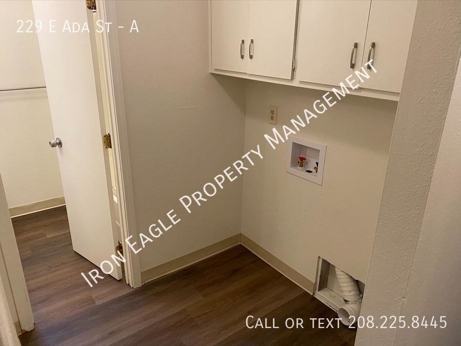 229 East Ada Street #A - Photo 5 of 8