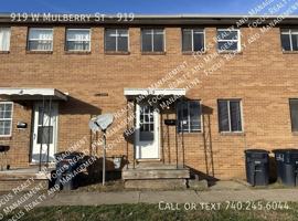 featured image of 919 W Mulberry St #919