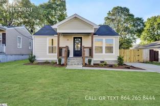 25 Landwood Ave - Photo 1 of 1