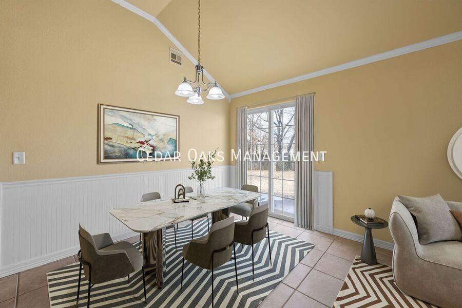 1204 S C Ct - Photo 4 of 20