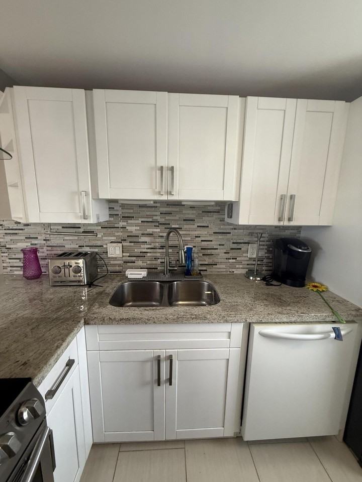 5700 Nw 2nd Ave #5700-702 - Photo 6 of 32