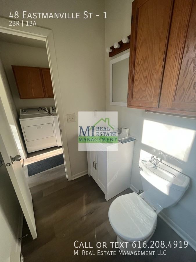 48 Eastmanville St #1 - Photo 5 of 8