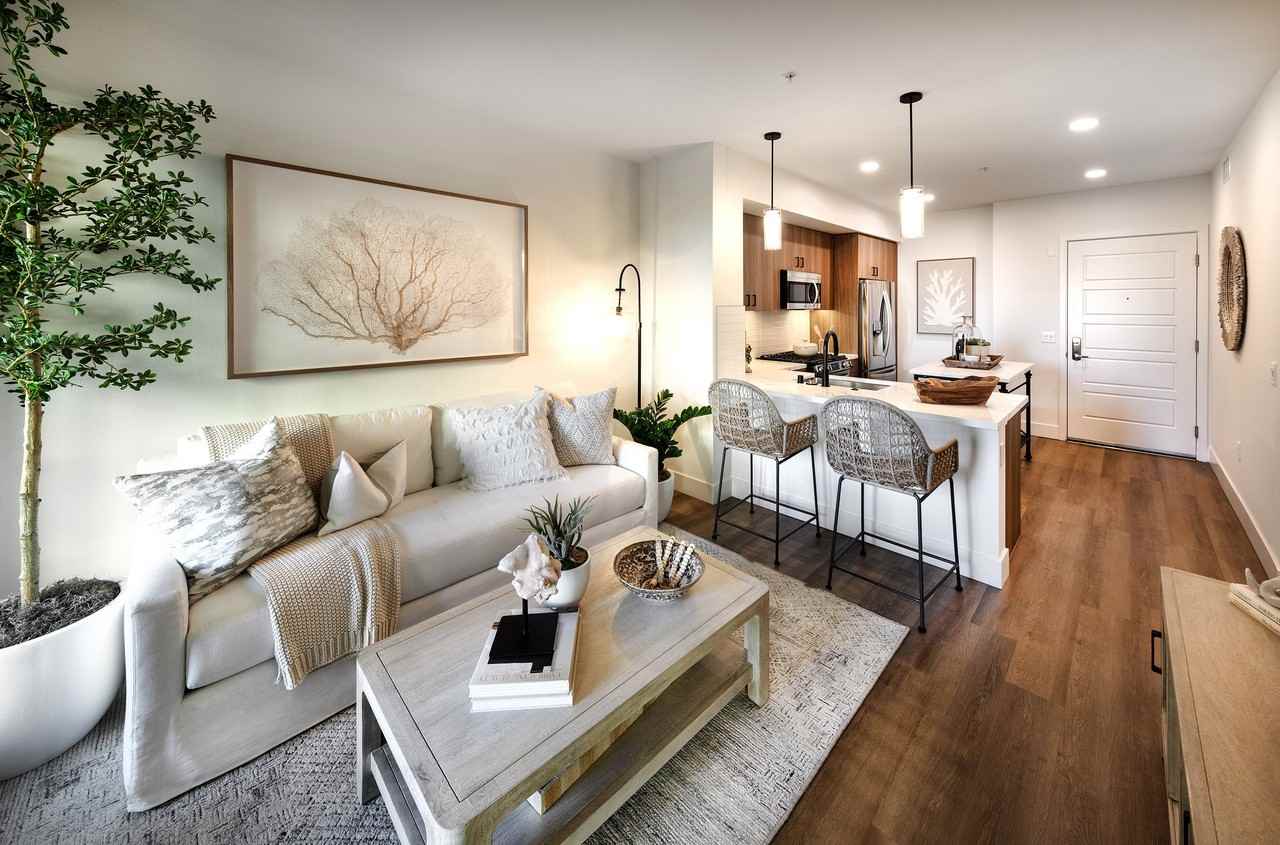 The Brynn - Photo 4 of 27