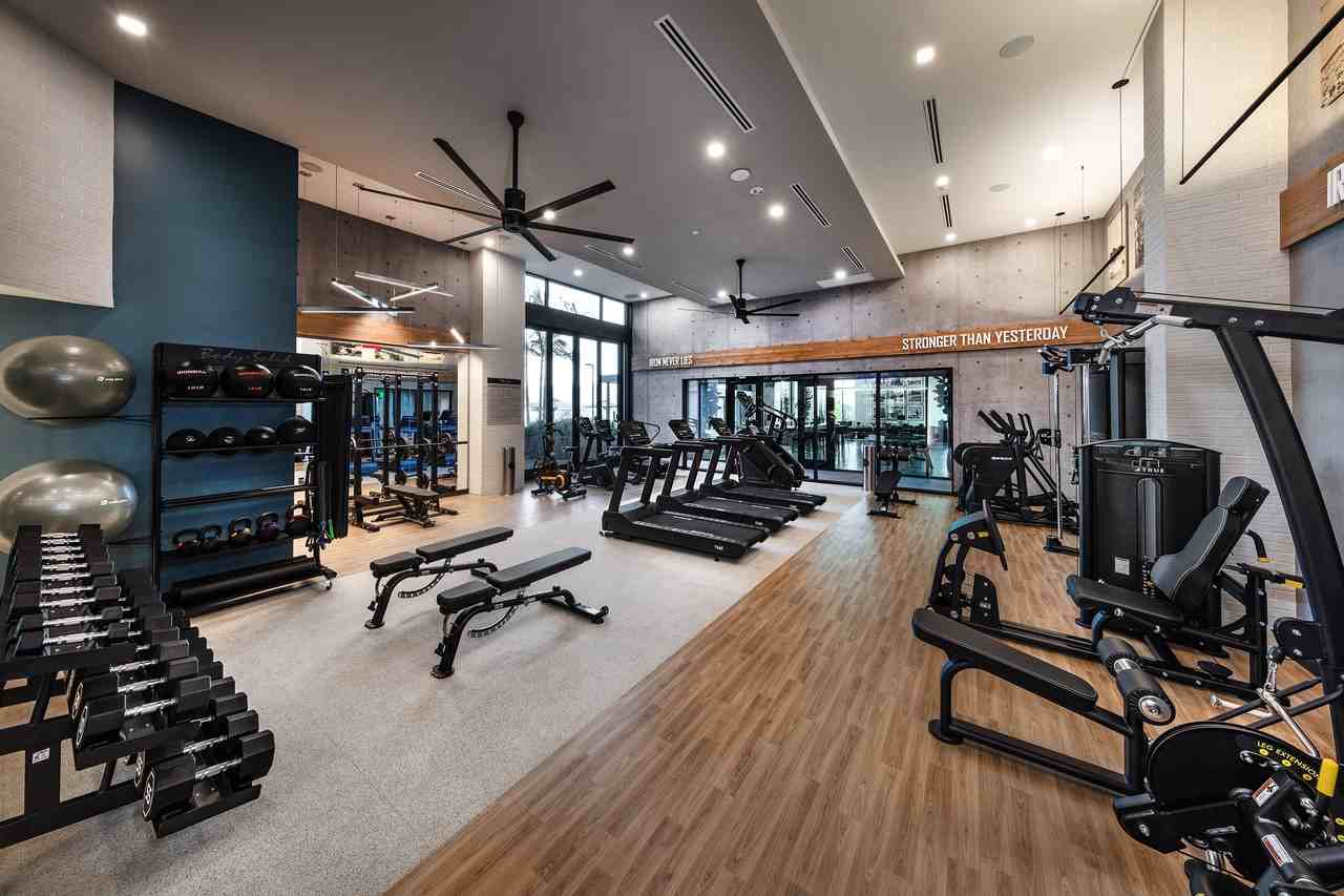 The Brynn - Photo 6 of 27